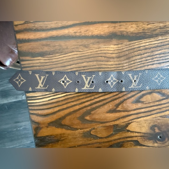 Louis Vuitton Brown Monogram Belt with Gold Logo Buckle - Picture 3 of 7